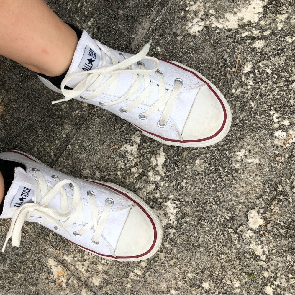 White low top converse